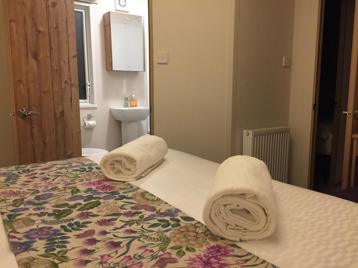 Cragganmore Lodge Aviemore Bagian luar foto