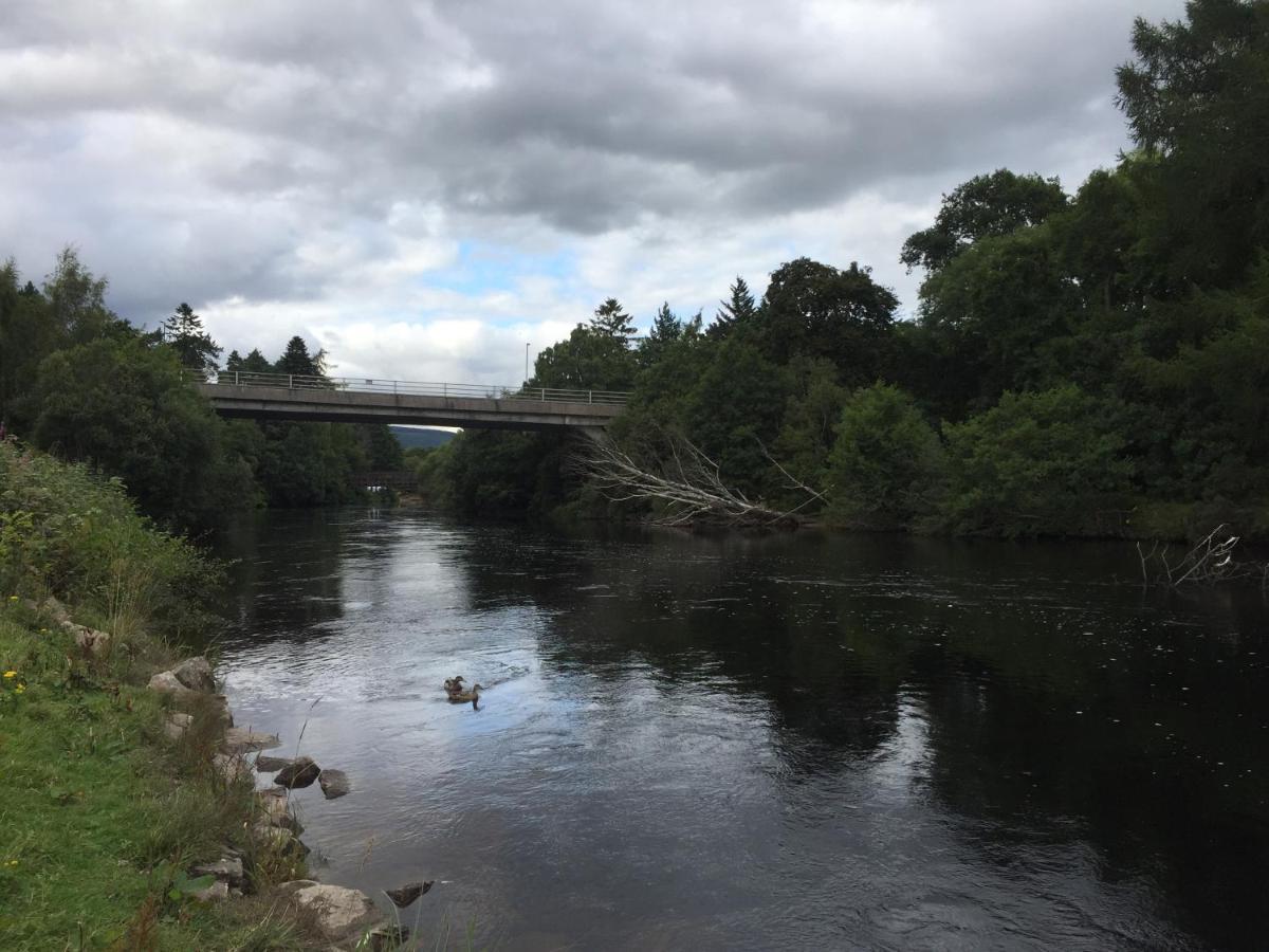 Cragganmore Lodge Aviemore Bagian luar foto
