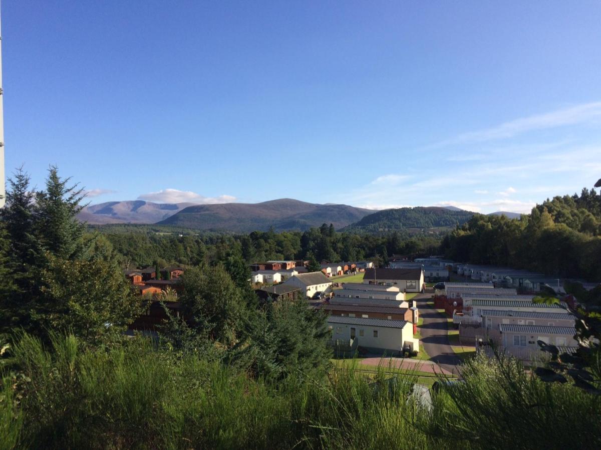 Cragganmore Lodge Aviemore Bagian luar foto